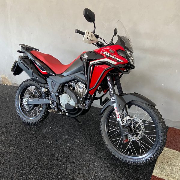 HONDA XRE 300 SAHARA RALLY