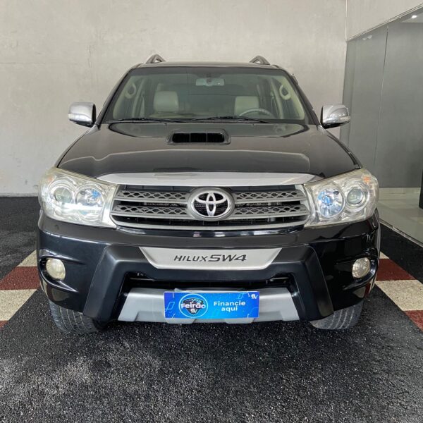 TOYOTA HILUX SW4 3.0 SRV 4X4