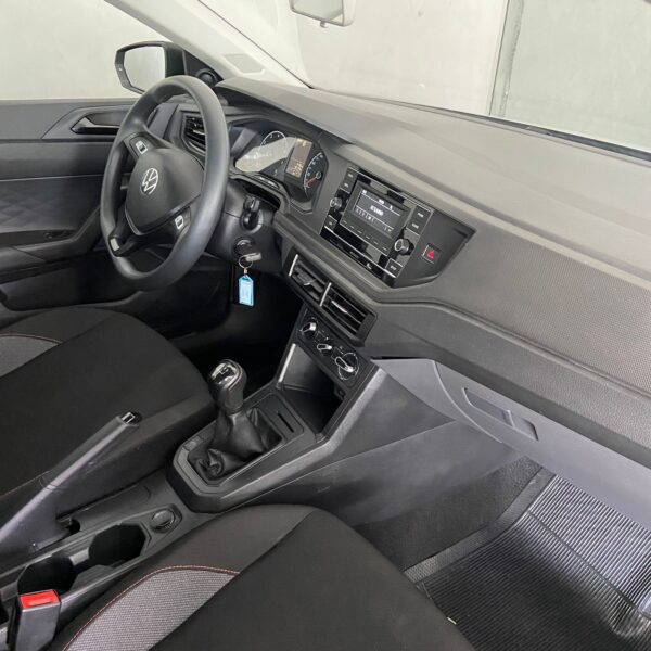 VOLKSWAGEN POLO TRACK 1.0