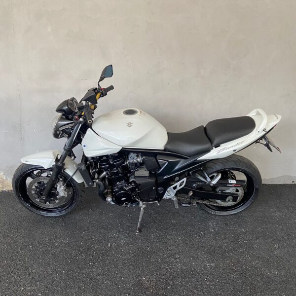 SUZUKI BANDIT N-650